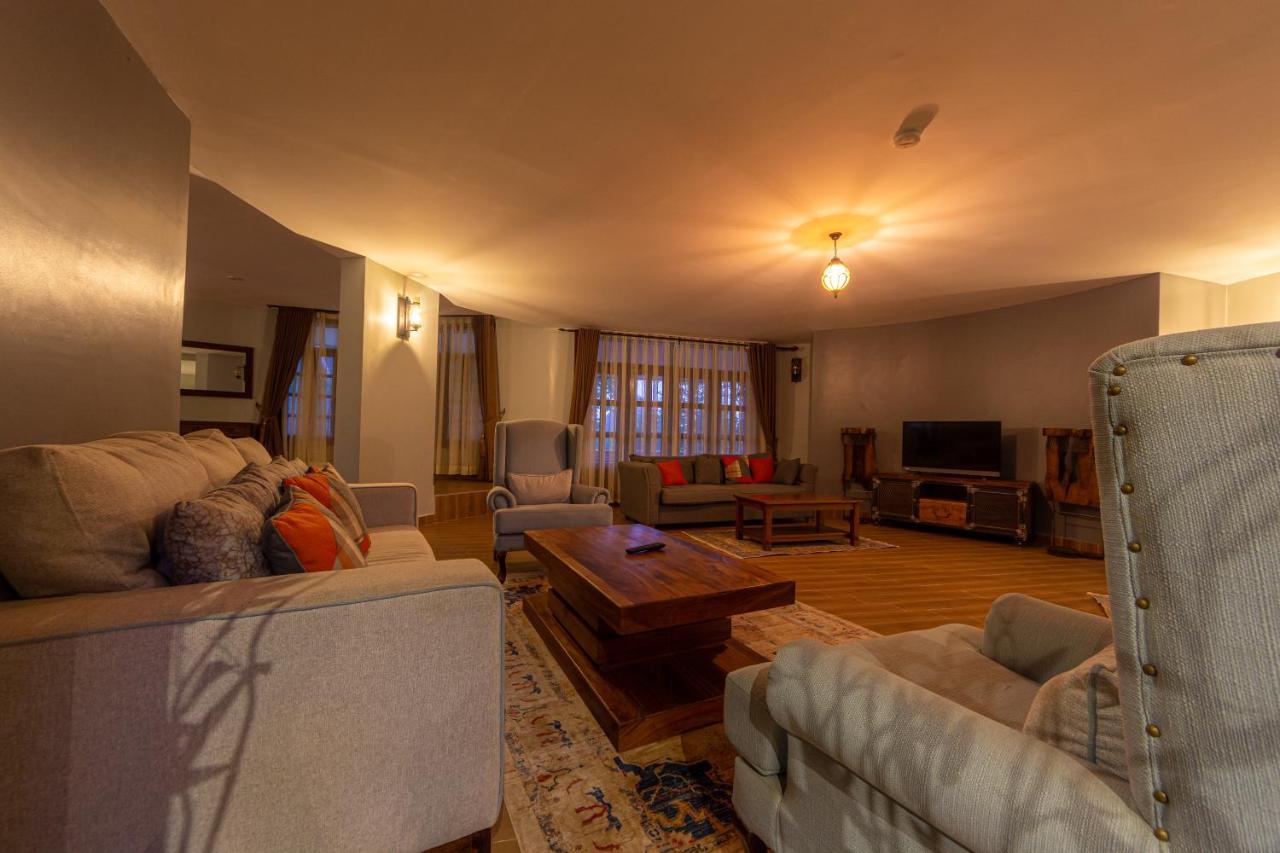 Emburara Farm Lodge Mbarara Exterior foto