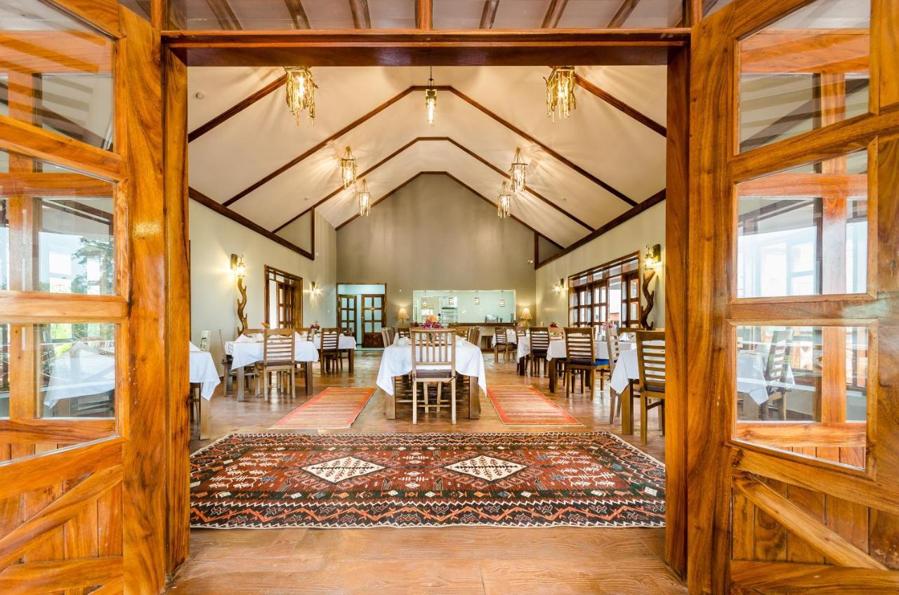 Emburara Farm Lodge Mbarara Exterior foto